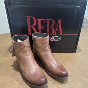 Reba by Justin Western Cowgirl Boots US Size 9.5 Low Ankle Booties Brown Leather